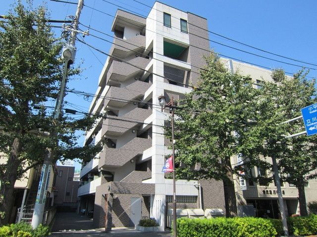 建物外観　★明るい道で駅からすぐ。南向き陽当たり良好★