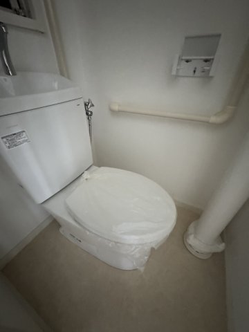 トイレ　シンプルで使いやすいトイレです