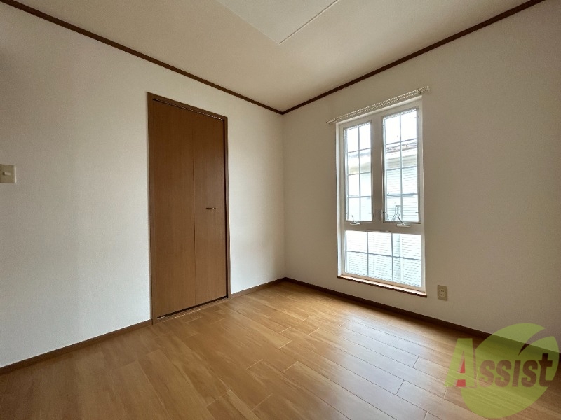 その他部屋・スペース　寝室になりそうな洋室です。広くて使いやすそうですね。