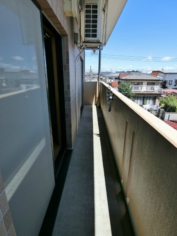 バルコニー　図面と現状に相違がある場合には現状を優先