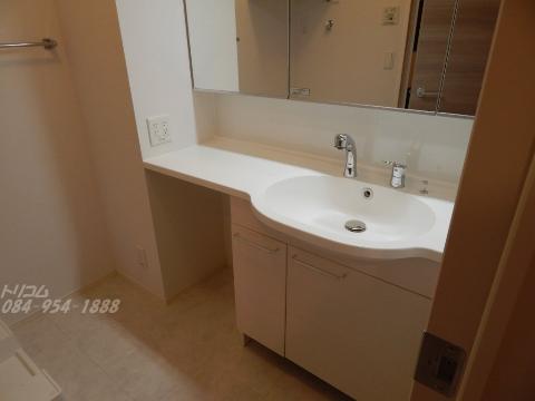 洗面設備　洗髪洗面化粧台