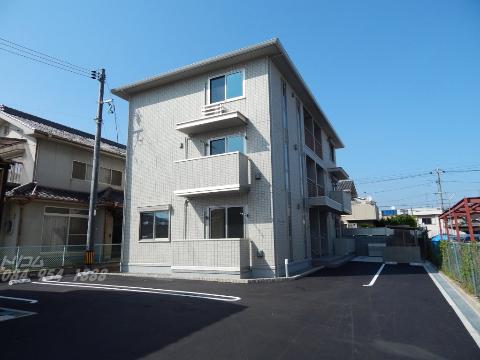 建物外観　外観写真（昼）