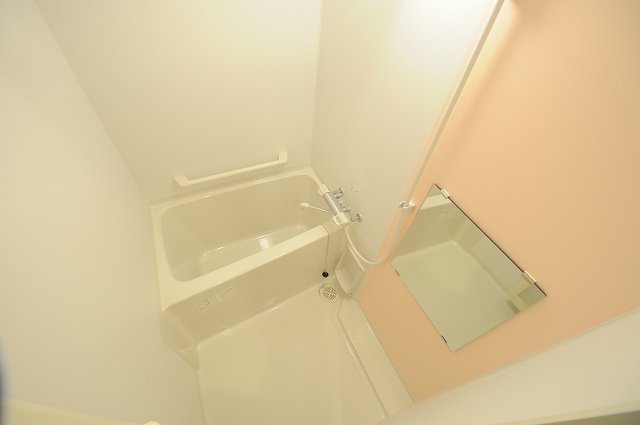 バス・シャワールーム　実際のお部屋と異なる場合がございます
