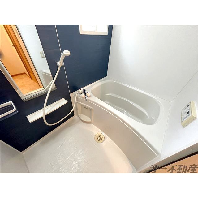 バス・シャワールーム　バス