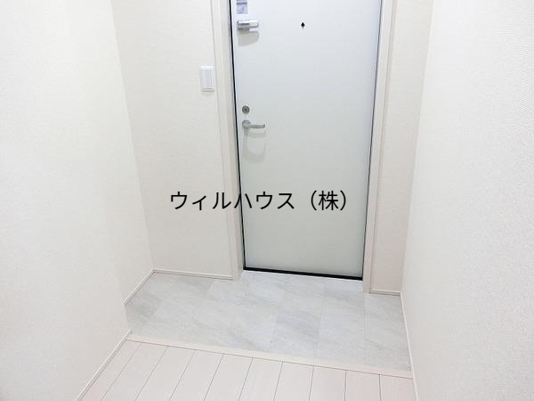 玄関　同型使用写真！
