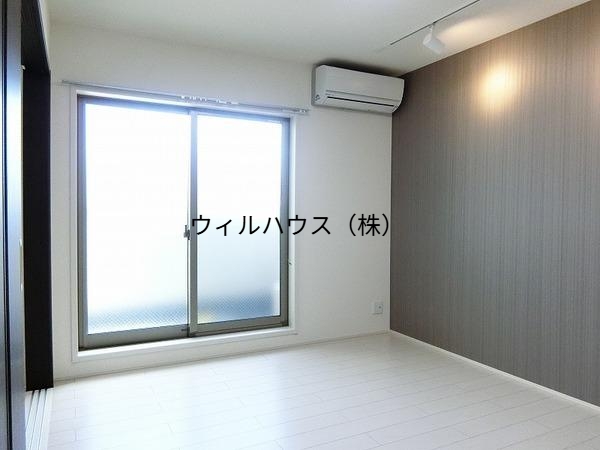 居室・リビング　同型使用写真！