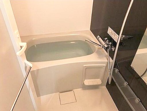 バス・シャワールーム　浴室