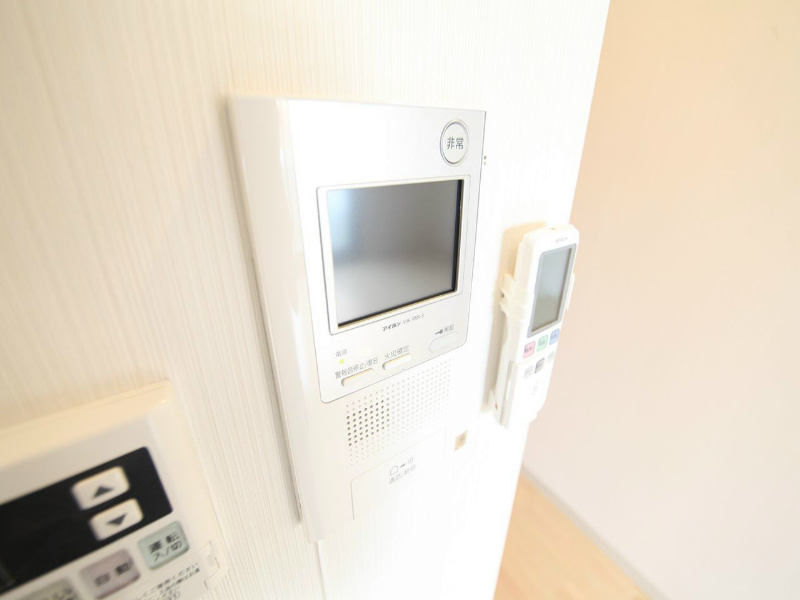 セキュリティ　TVモニター付インターホン