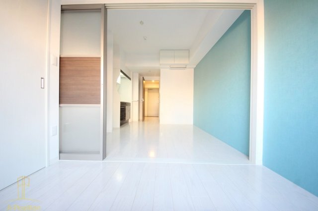 居室・リビング　セレニテ北久宝寺