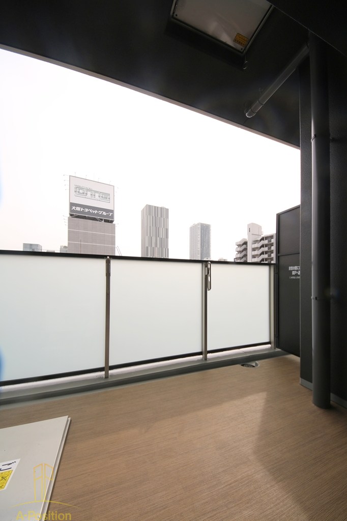 バルコニー　コンフォリア・リヴ本町WEST Q