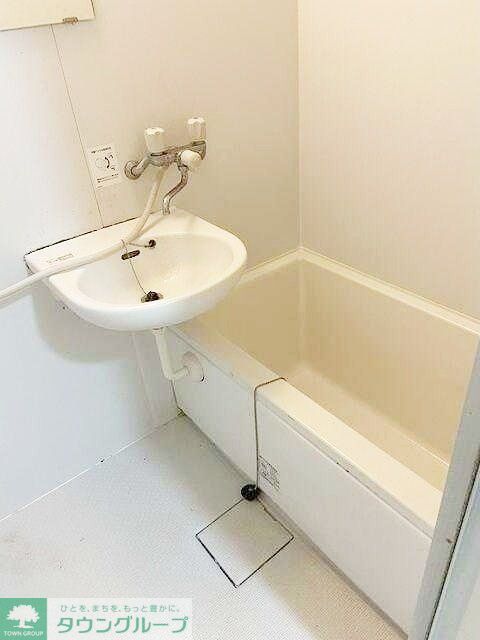 バス・シャワールーム　お部屋探しは株式会社　タウンハウジング　までお気軽にお問合…