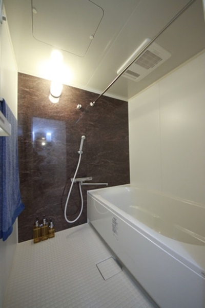 バス・シャワールーム　☆ゆっくりくつろげるお風呂☆