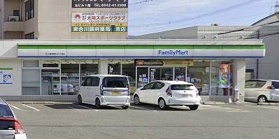 コンビニ　ファミリーマート 久留米東合川4丁目店（コンビニ）まで323m