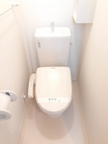 トイレ　コンパクトで使いやすいトイレです