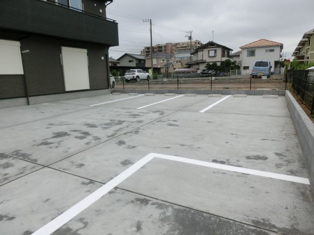 駐車場　駐車場1台付