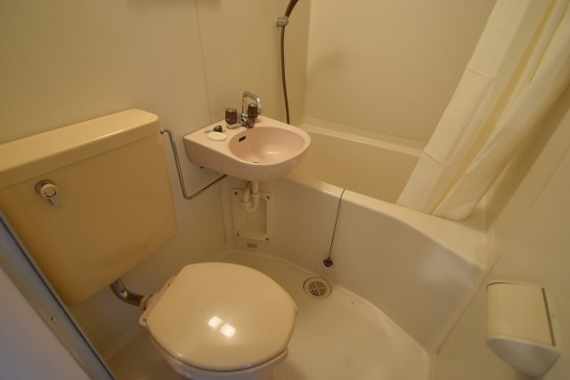 バス・シャワールーム　ユニットバス