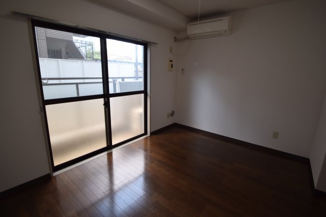 居室・リビング　綺麗な室内