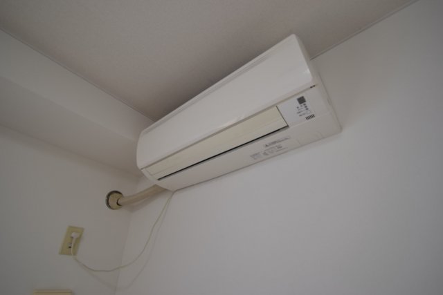 その他設備　エアコンつき