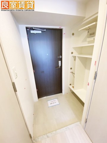 玄関　※同仕様画像