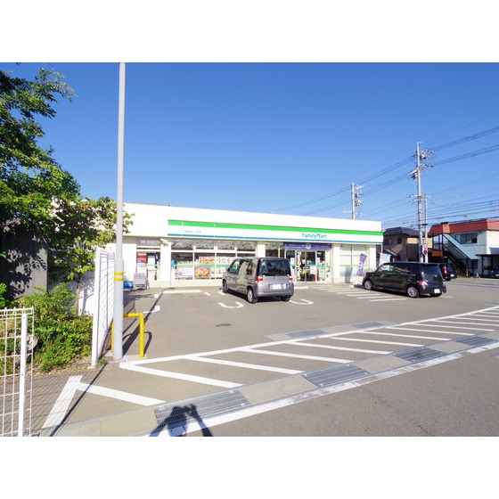 コンビニ　ファミリーマート長野若里一丁目店（コンビニ）まで355m