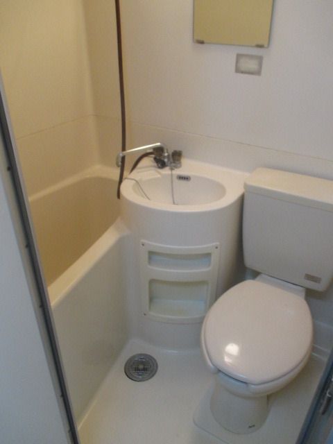 バス・シャワールーム　～シャワーカーテンはどんな柄にしましょう～