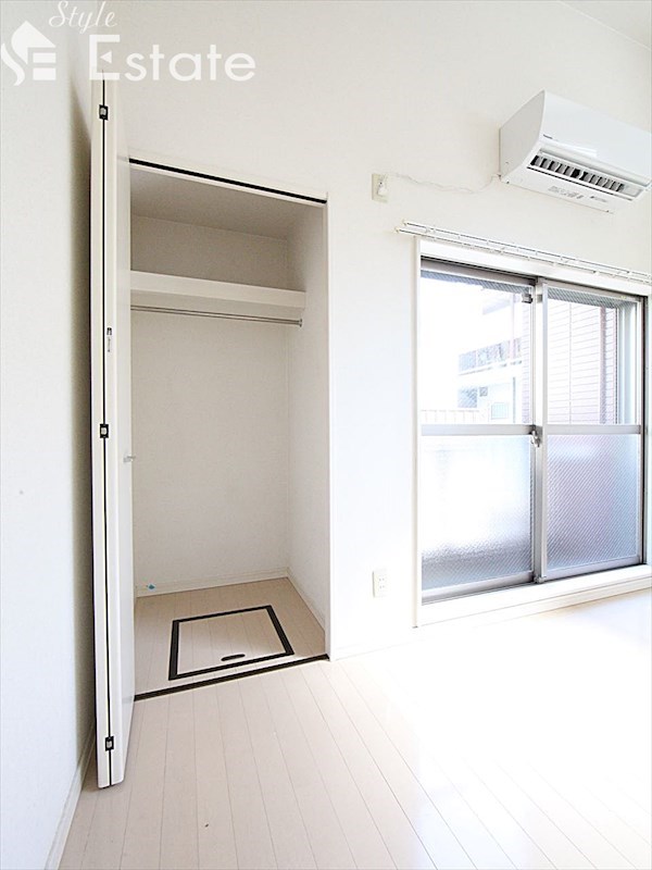 収納　クローゼット