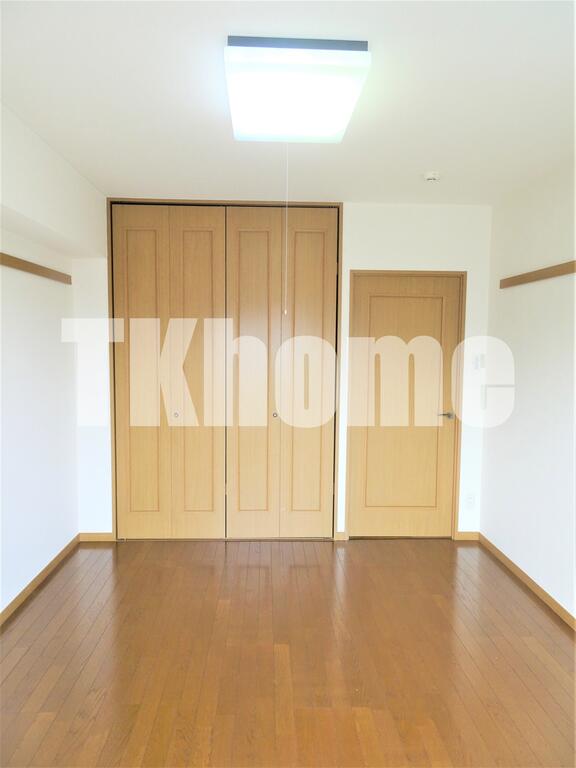 その他　各室クローゼット付き