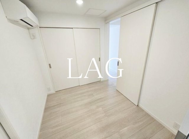 居室・リビング　洋室のお部屋です。