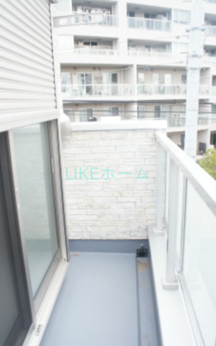 バルコニー　バルコニー