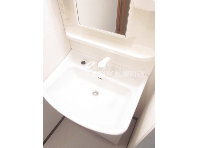 洗面設備　独立洗面台（シャンプードレッサー）