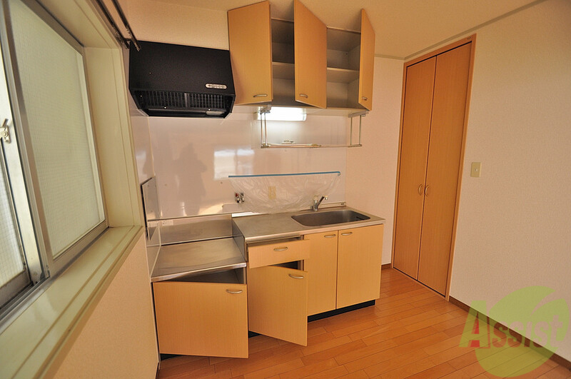 キッチン　毎日のお料理するのに十分なスペースがありますよー収納多いです