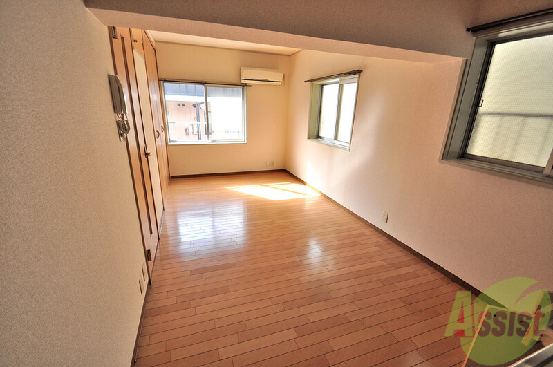 セキュリティ　違います違いますボーリングのレーンとは違いますよびっくりした