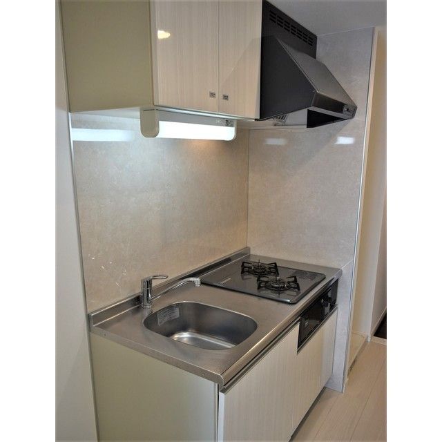 キッチン　別部屋参考写真です