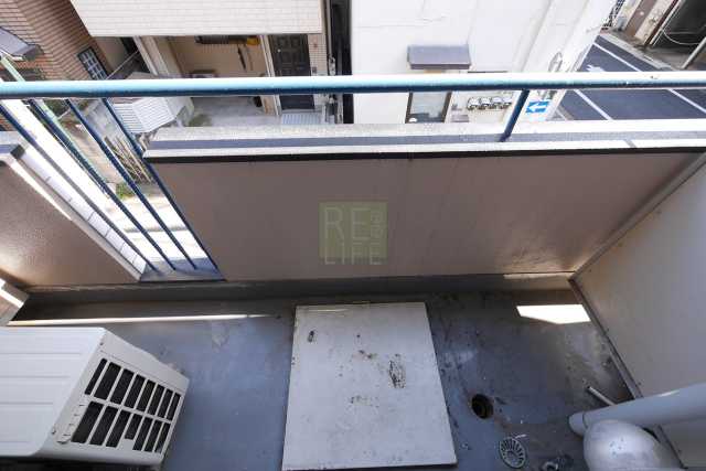 バルコニー　ベイ・アルファ上富士のバルコニー