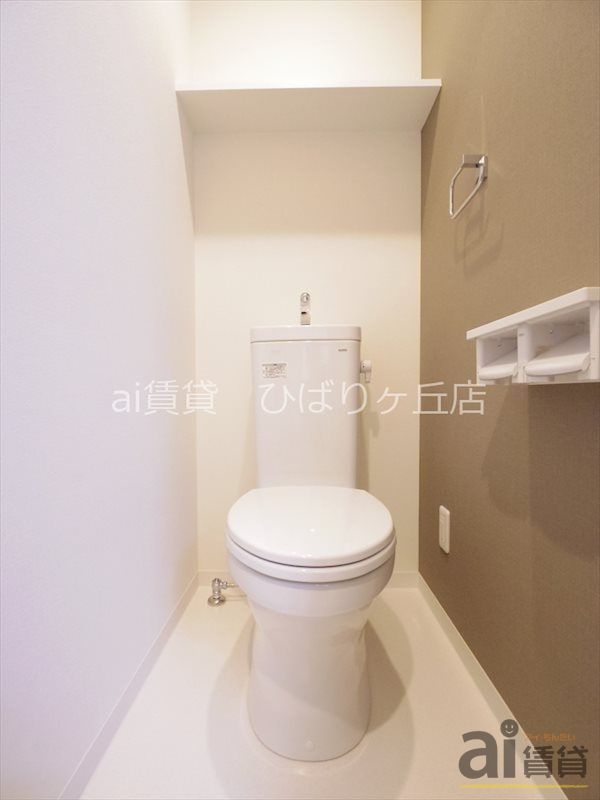 トイレ　※同仕様写真