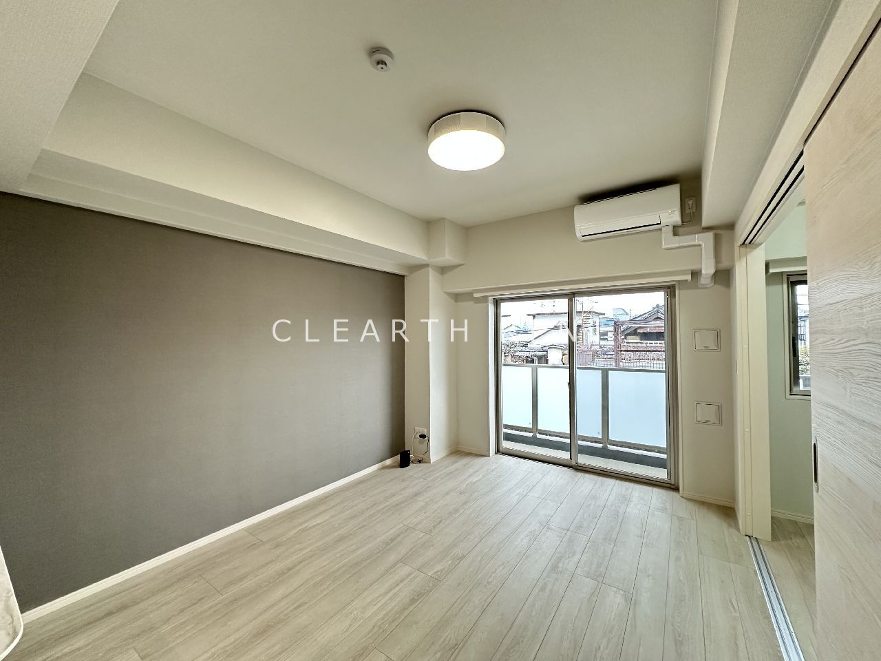 居室・リビング　直接の管理会社/仲介手数料無料/フリーレント２か月