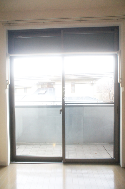 セキュリティ　防犯シャッター設置済みです♪旅行や遠出もこれで安心ですね！