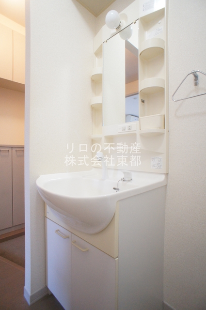 洗面設備　ヘアセットも簡単洗髪洗面化粧台☆