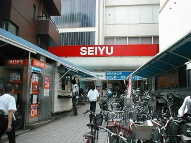 スーパー　西友下高井戸店（スーパー）まで612m