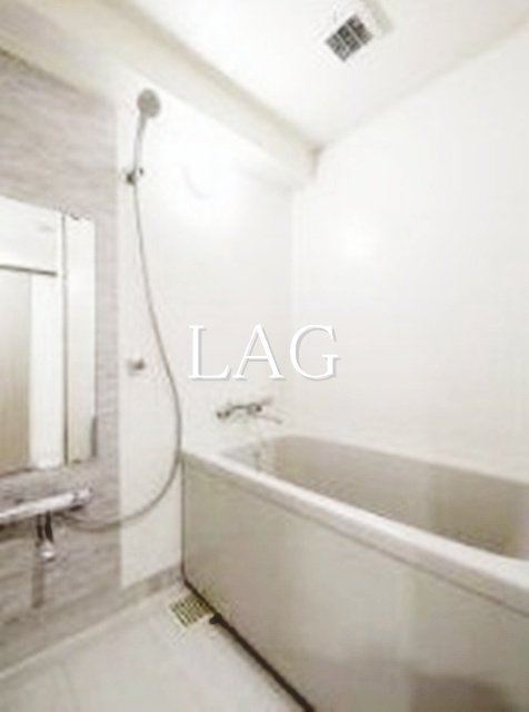 バス・シャワールーム　お風呂です。