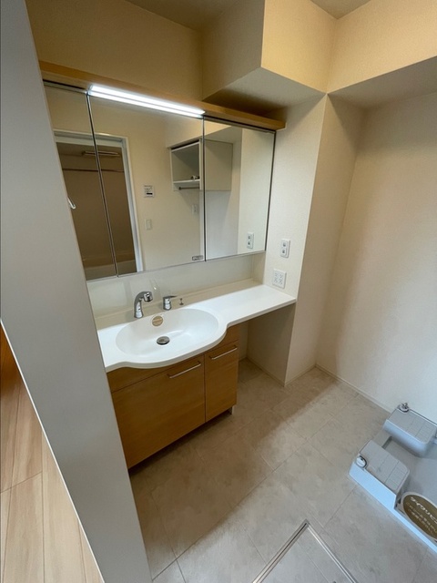 洗面設備　洗髪洗面化粧台