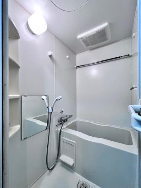 バス・シャワールーム　日々の暮らしに欠かせないお風呂です