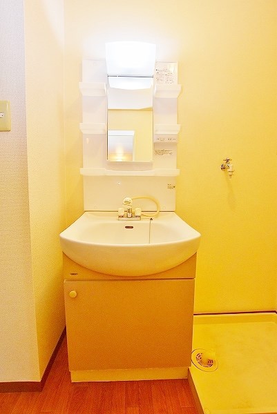 洗面設備　★シャワー付き洗面台★