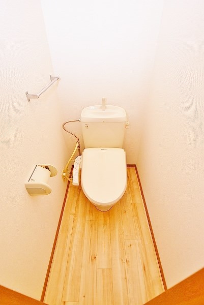 トイレ　★温水洗浄便座トイレ★