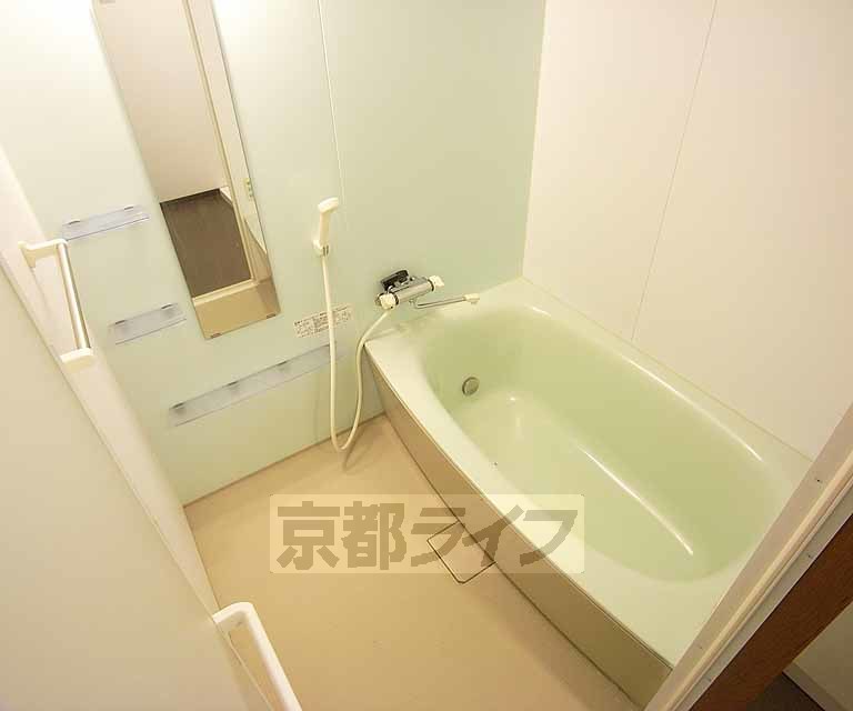 バス・シャワールーム　広いお風呂です。