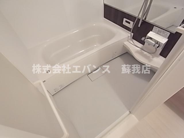 バス・シャワールーム　日々の疲れを癒すお風呂付です