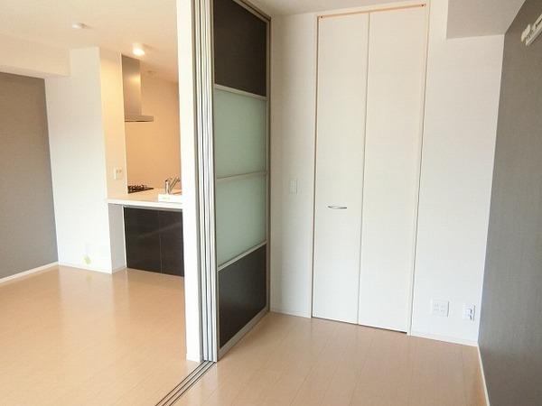 その他部屋・スペース　明るい洋室！