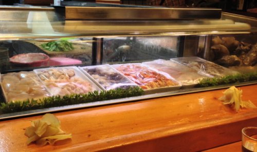 飲食店　すし処秀（飲食店）まで588m