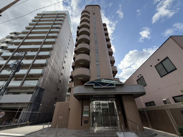 建物外観　落ち着いた雰囲気の外観です