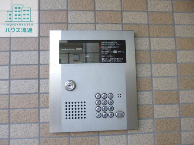 エントランス　エントランス部分